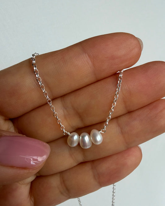 Belle Necklace