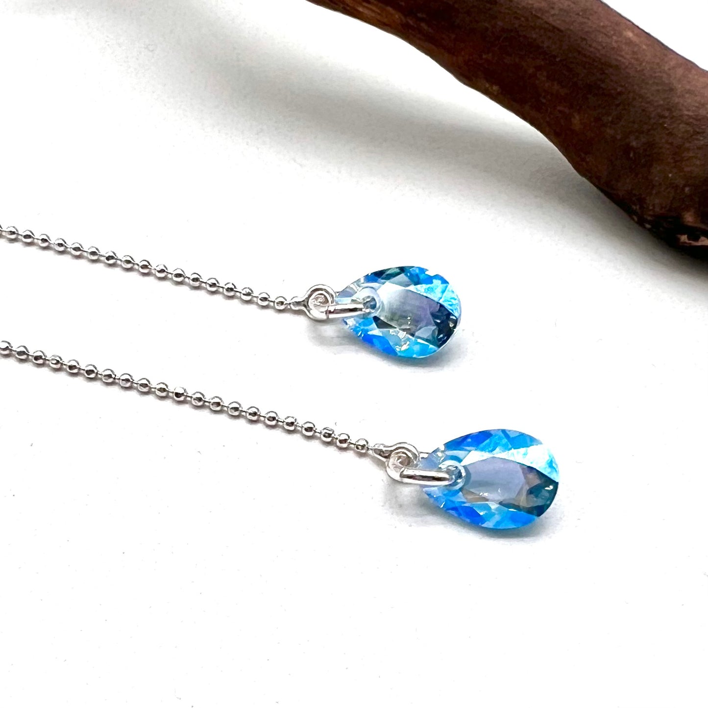 AQUA THREADERS