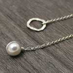 Swarovski pearl lariat - white