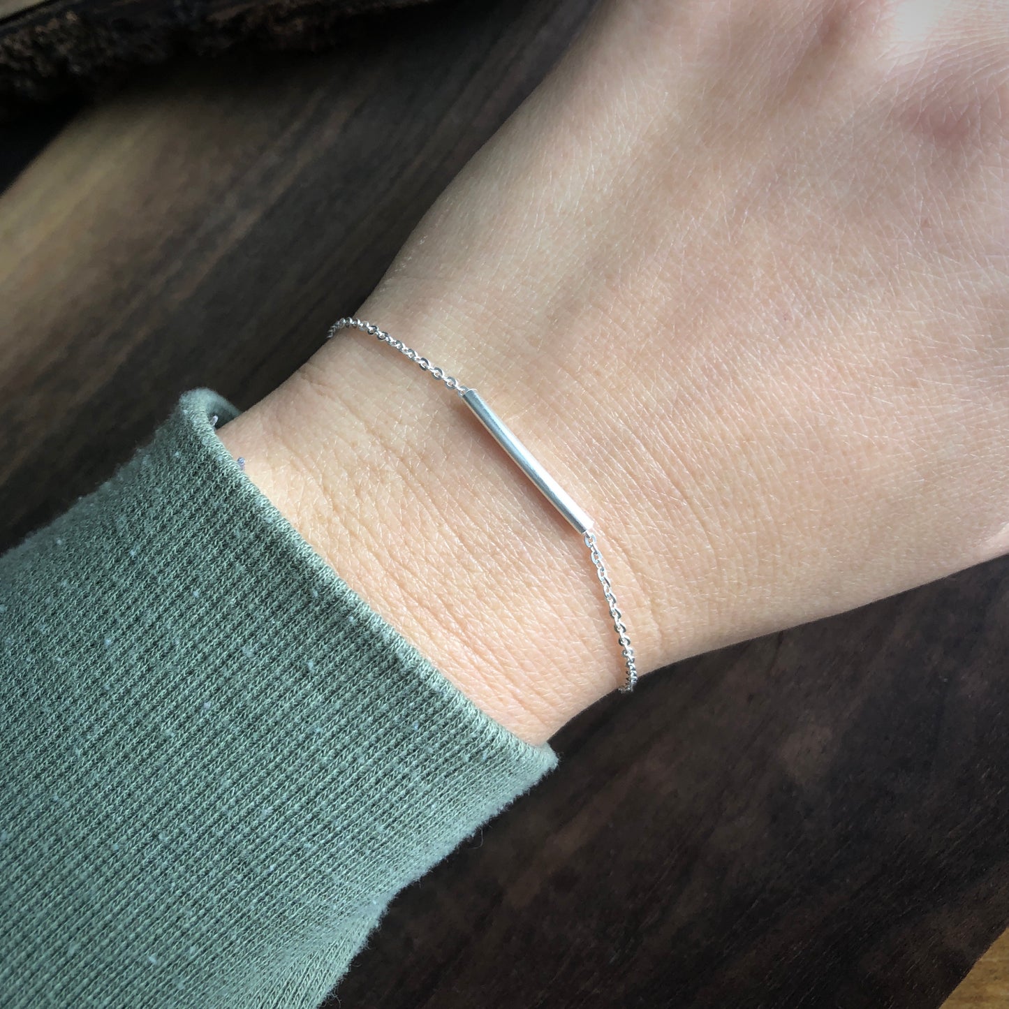 SIMPLE BAR BRACELET