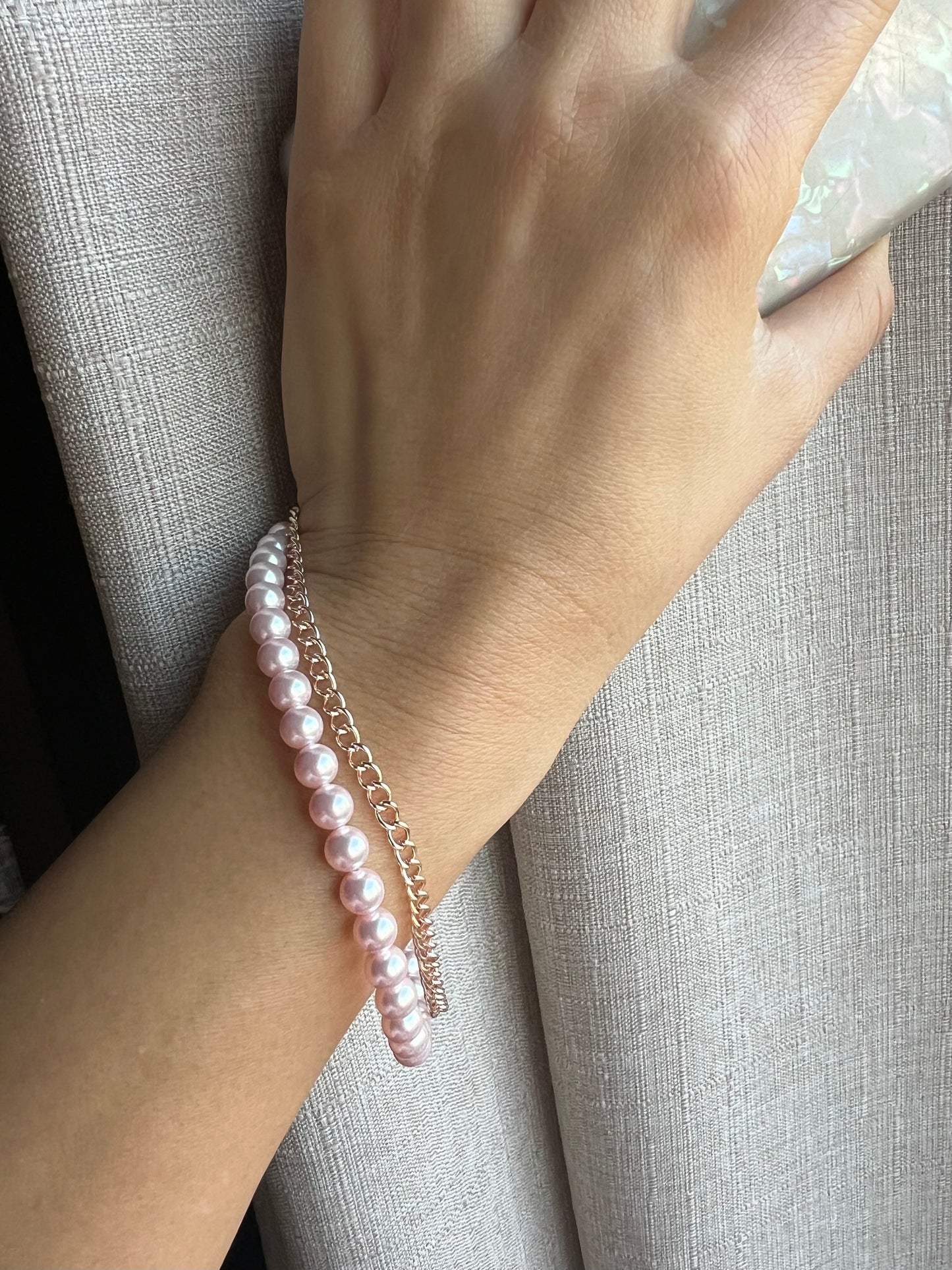 Phone wristlet - pink pearl