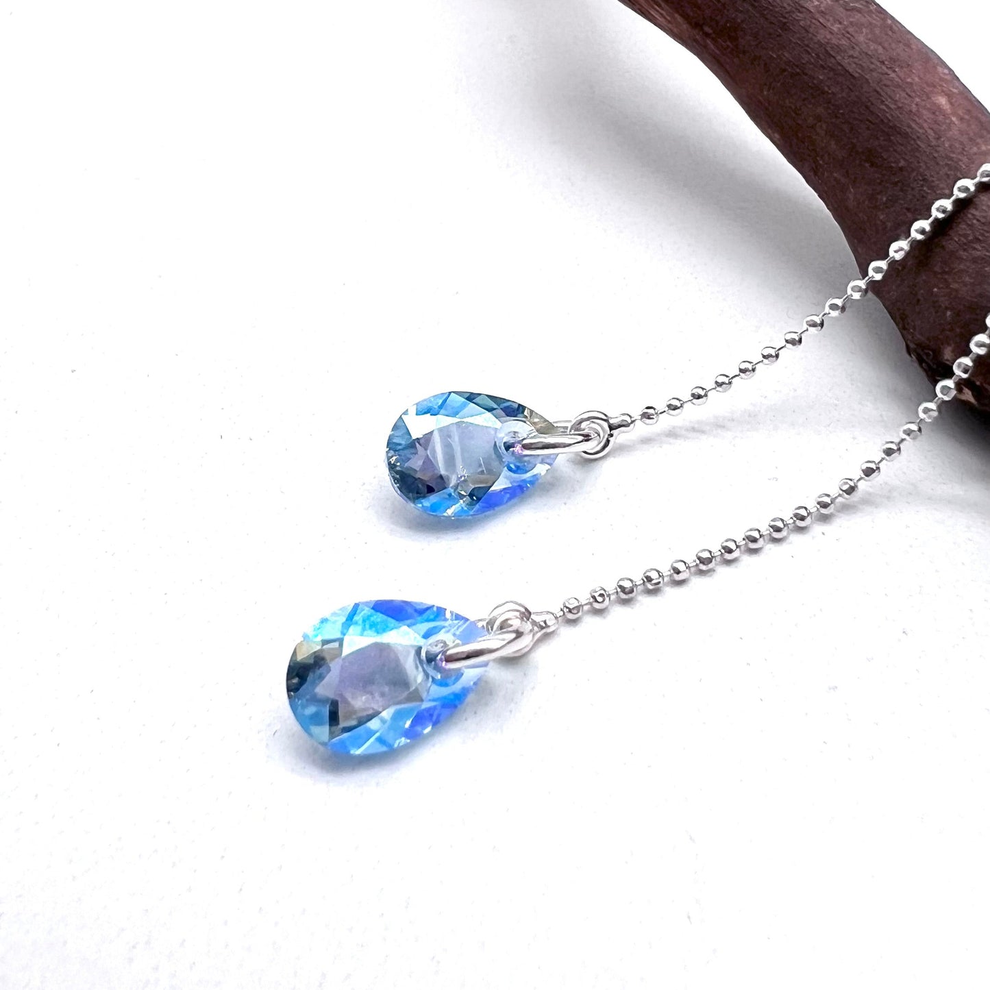 AQUA THREADERS