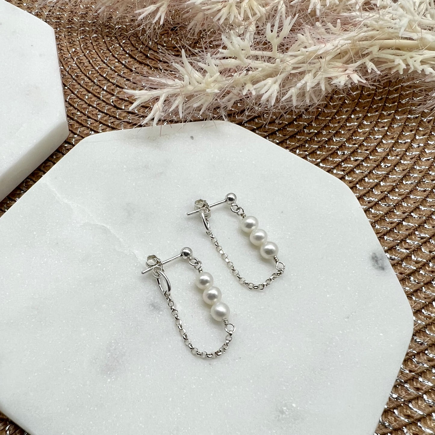 Stud pearls