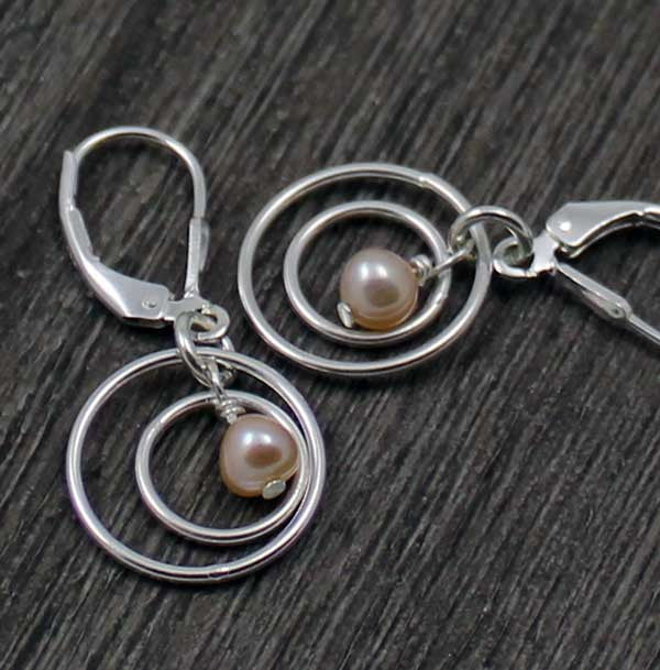 PINK ORBIT EARRINGS