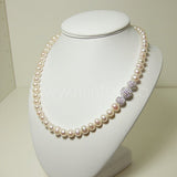 sparkling pearl necklace